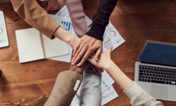 Психологічна підтримка та допомога під час війни: алгоритми дій