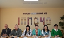 Єднаймося довкола українського слова
