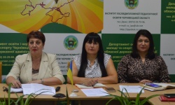 Освітяни Буковини обговорили ключові орієнтири організації освітнього процесу в умовах сьогодення